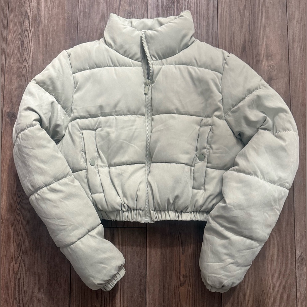 PrettyLittleThing Sage Green Cropped Puffer Jacket